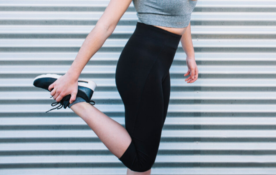 Difference Between Yoga Pants & Yoga Leggings?